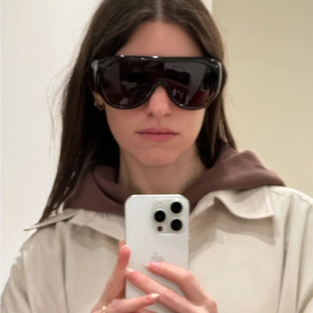 Phoebe Philo reposhing this